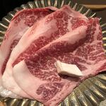 Sukiyaki Matsukiya - 近江牛のロース に、神戸牛の牛脂