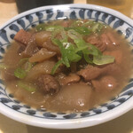 鳥一 - 煮込み400円