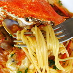 Torattoria Irukamino - 渡り蟹とあさりのトマトクリームソース ※麺はスパゲッティ