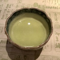浪速割烹 㐂川 - 抹茶の温かいスープ