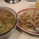 秀ちゃんラーメン - 焼きめしセット（800円）