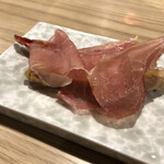 吉花 - 
      生ハムと万願寺のフリット。
      スウィート万願寺。