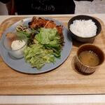 MIKAGE KITCHEN - 