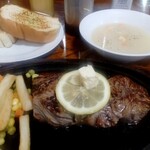 レストラン 国 - スペシャルステーキ（2,100円）