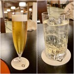 Toukyou Shiba Toufuyaukai - 生ビールと白州ハイボール
