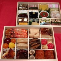 おせち料理　2段重