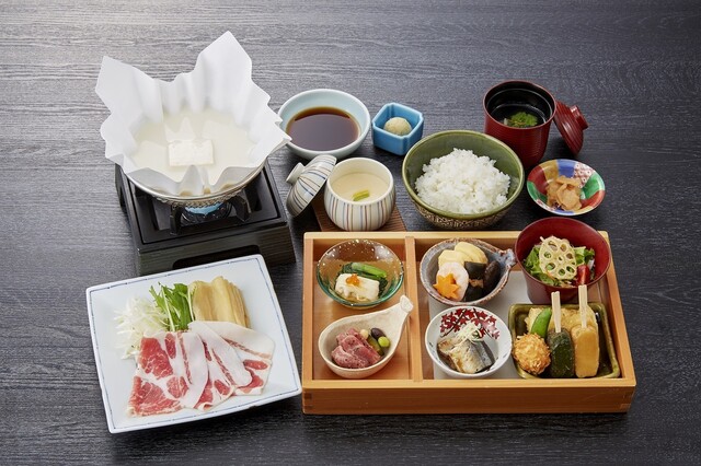 はなこうめ 季節釜めし 花小梅 なんば/日本料理・懐石・会席 ネット予約可