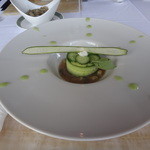 キュウリのシャルロット セビーチェソース アボカドと長井漁港産、鮮魚のタルタルと共に