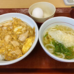 なか卯 - 親子丼・はいからうどん小