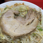 ラーメン二郎 - 豚