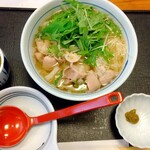 藍屋 - 水菜と豚肉のハリハリうどん（単品）979円