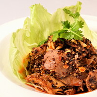 牛肉とハチノスの四川風冷菜