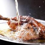 釜焼鳥本舗 おやひなや - 釜焼鳥の油はおむすびにつけても美味しいです！