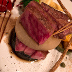 味・ma-ru - 「黒毛和牛ステーキ」（1,500円）。A5ランクの糸島牛だそうです。