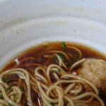 中華そば さわ - 綺麗なスープです