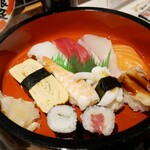 Umeda Yoshinozushi - 