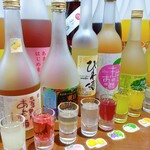 Chi-Zu To Oniku No Koshitsu Baru Kureiji Guriru - 果実酒10種の飲み比べ