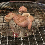 Taishuu Yakiniku Horumon Sakaba Toriton - 