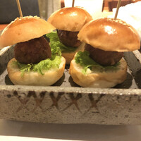 焼鳥YAMATO - ミニつくねバーガー
