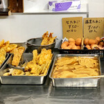 讃岐うどん がもう - 天ぷらなどを取りここで会計です