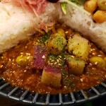 路地裏キッチン ヨネモンカレー - 