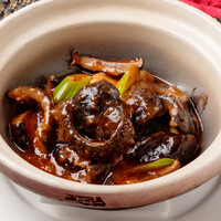 ナマコの土鍋煮込み 四川風ソース