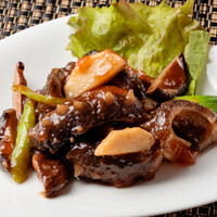 ナマコの葱風味煮込み