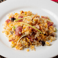 五目炒飯：1600円