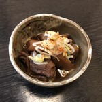 そば処 幸輪 - 国産和牛の牛筋煮込み@750円