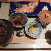 大山鶏と鮮魚 居酒屋 まいか - 