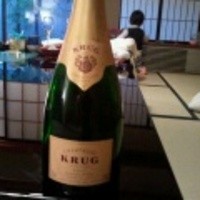 京都 吉兆 嵐山本店 - 今回はシャンパンで。ワインもとっても豊富です。