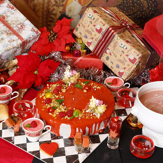 11 12月 日曜限定 ハートの女王様に捧げるクリスマスパーティーデザートビュッフェ 古城の国のアリス 池袋 イタリアン 食べログ