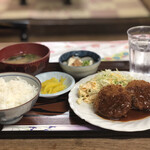 丸万食堂 - ミンチカツ定食¥750