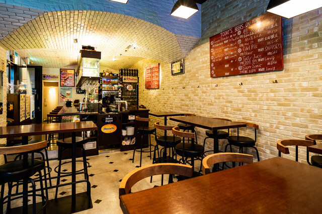 写真 ブラッセルズ 大手町店 大手町 ビアバー 食べログ