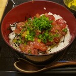 季節の料理とお酒 ながやま - まぐろ丼