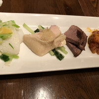 青菜 丸の内ブリックスクエア店 - 前菜盛合せ