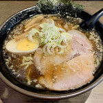 Ramen Touma - コテしょうゆ650円