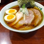 らあめん クローバー - 特製醤油らあめん並（麺量160g位）
                                メチャンコ美味いラーメン