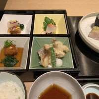 丸の内一丁目 しち十二候 - 