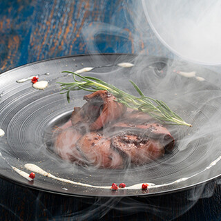 【低温調理のローストビーフ】絶対に食べて欲しい人気No.1！