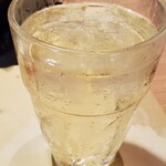 きんのぶた - 何かのソーダ