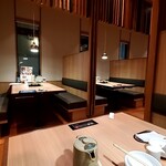 きんのぶた - 綺麗な店内