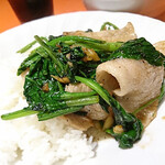 とんぼ - ほうれん草豚トロ丼
