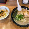 ラーメンきいち - ランチで「ラーメン」（600円）＋「辛ネギめし」（250円）をいただきました。