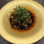 中国菜 KHAOS - タンの四川風
      辛さも去ることなが、山椒の舌を走る刺激はクセになる(*^^*)