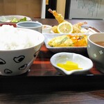 Oshokujidokoro Hiromitsu - 夜の選べる晩ごはん定食