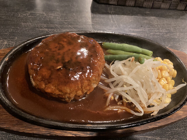 ビーウエスト 馬車道 B West 馬車道 ステーキ 食べログ ビーウエスト 馬車道 B West 馬車道 ステーキ 食べログ