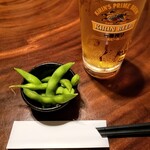 居酒家厨房上々や - お通し 330円　生ビール中 520円