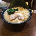 濃厚豚骨ラーメン 濱虎家 - 