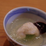 魚菜料理 縄屋 - 青梅甘露煮（あをむめかんろに）吟醸酒粕（びんじやうさけかす）載せ